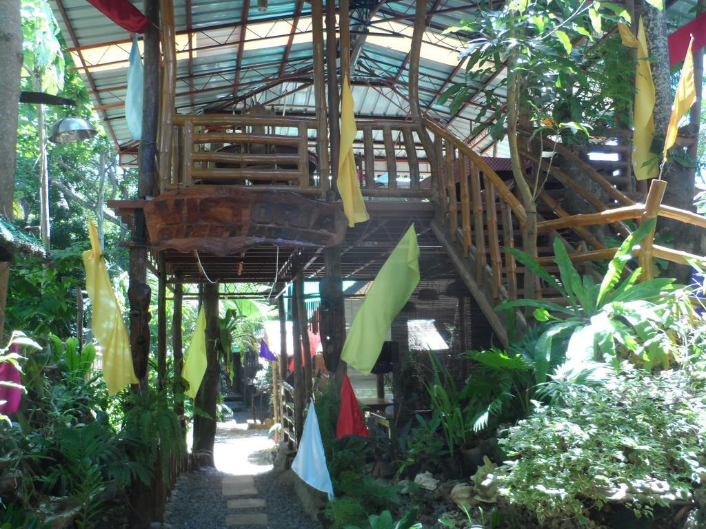 Victoria Guest House And Cottages Puerto Princesa Exterior foto